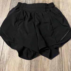 Lululemon black hottie hots size 0